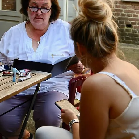 In De Achtste Hemel Apartamento Schimmert