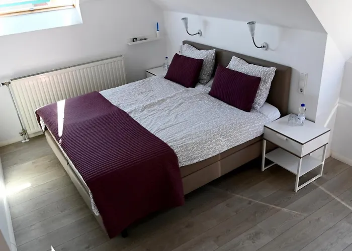 In De Achtste Hemel Schimmert